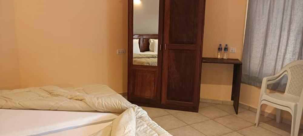 Tropic Garden Hotel Bakau Exterior foto